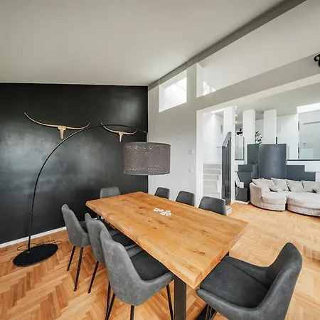 Velden - Karawankenpanorama Villa *