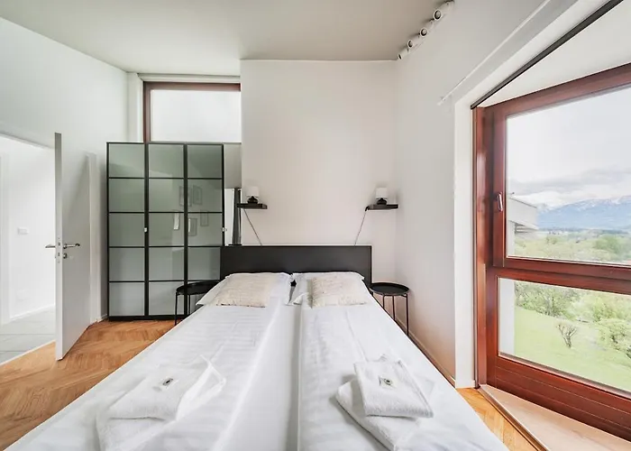 Velden - Karawankenpanorama * Kranzlhofen